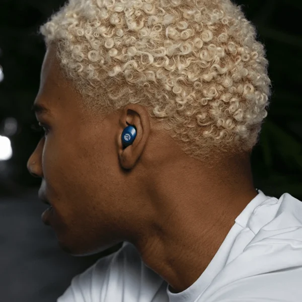 Raycon Wireless and Bluetooth Earbuds - Image 6